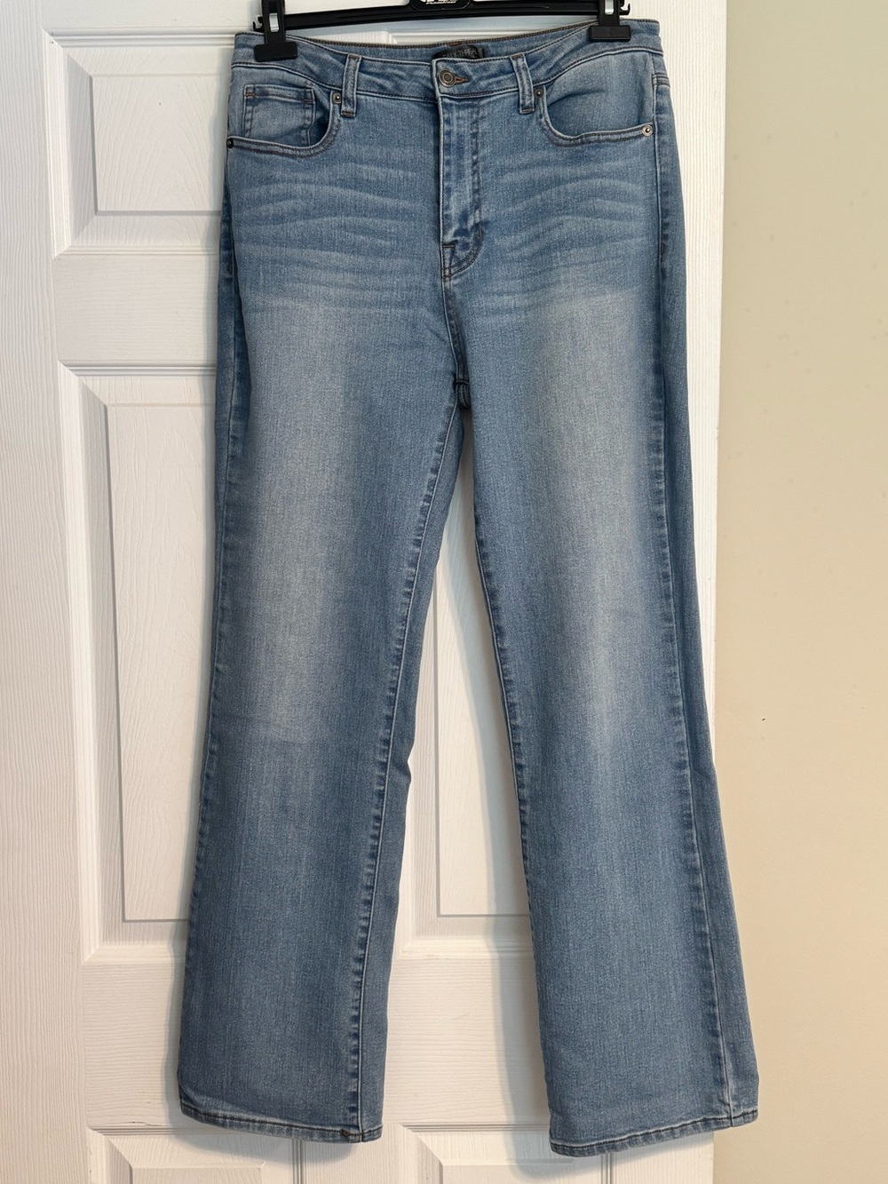 Women’s Daily Thread Light Wash Straight Leg High Rise Stretch Denim Jeans 12